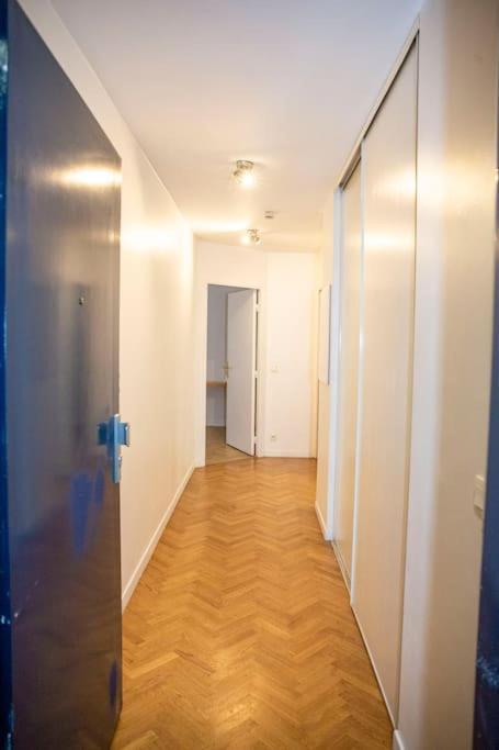 Grand 2 Pieces Balcon Parking Porte Paris Ομπερβιλιέ Εξωτερικό φωτογραφία